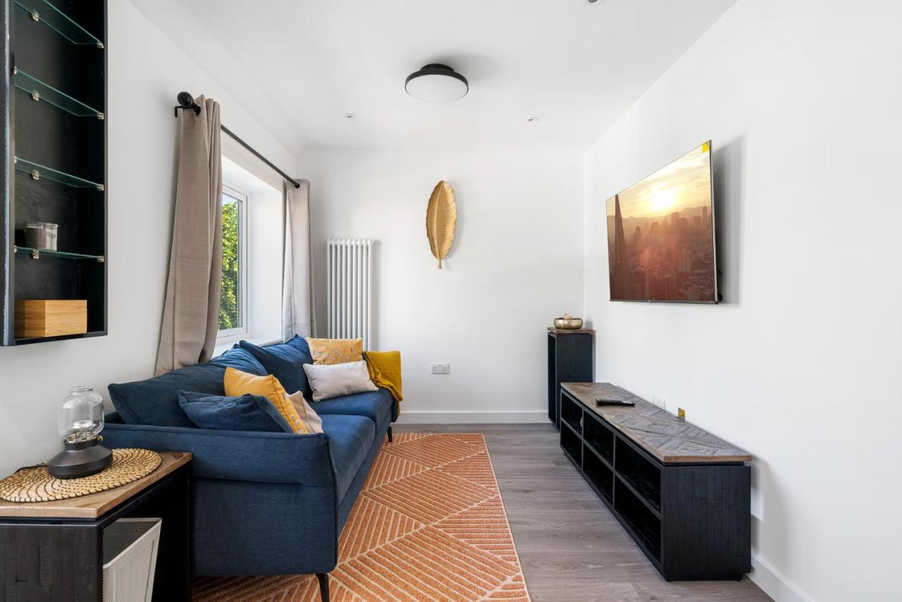 Newly Refurbished 2 Bed Flat Leilighet Mill Hill Eksteriør bilde